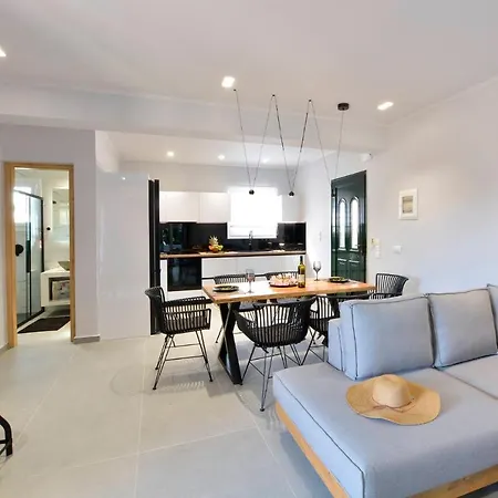 Stylish Privet Poolside * Agios Georgios (Corfu)