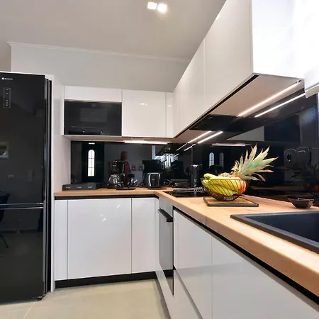 Stylish Privet Poolside Agios Georgios (Corfu)