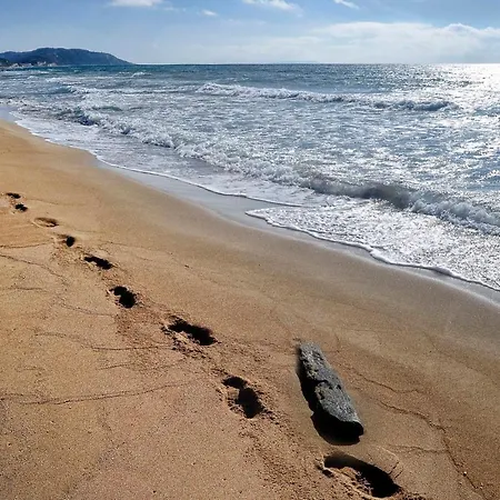 Casa de Férias Stylish Privet Poolside Agios Georgios (Corfu)