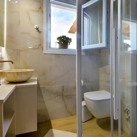 Stylish Privet Poolside Agios Georgios (Corfu)